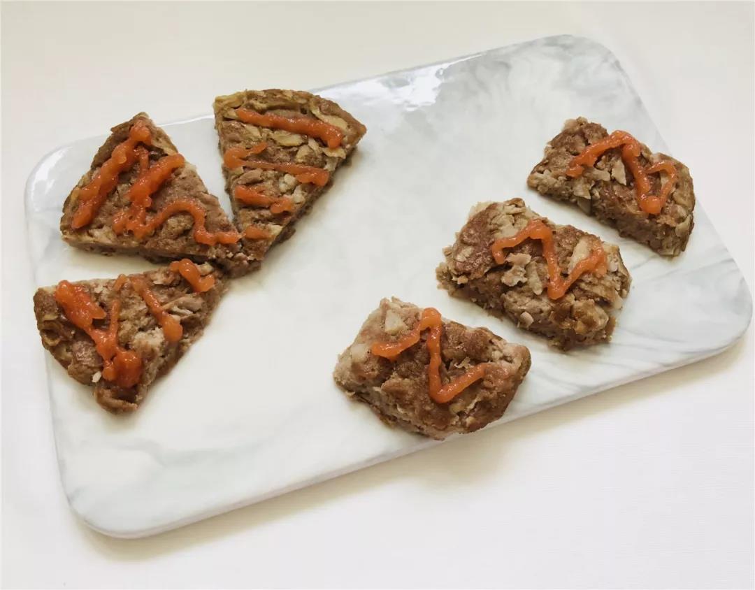 用小肉饼慰籍你的胃。