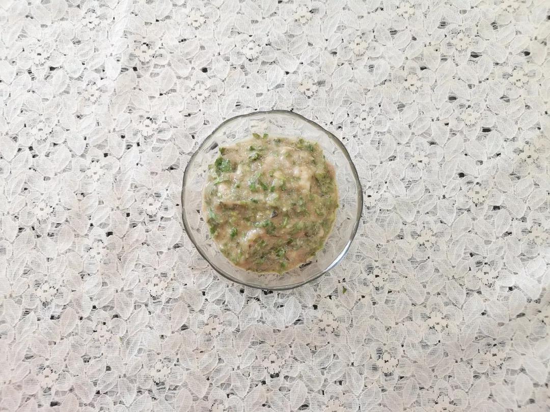 第5步：搅拌成稠糊状。