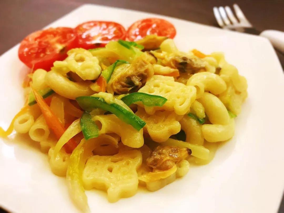 五彩缤纷的美食。