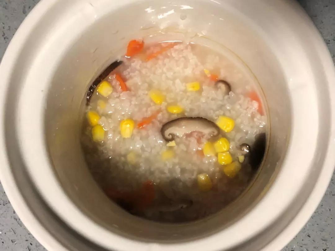 bb煲显示煮完即完成，可以盛出。