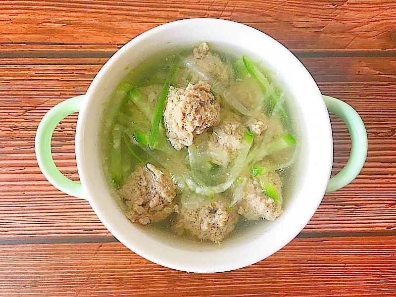 暖洋洋的美汤。