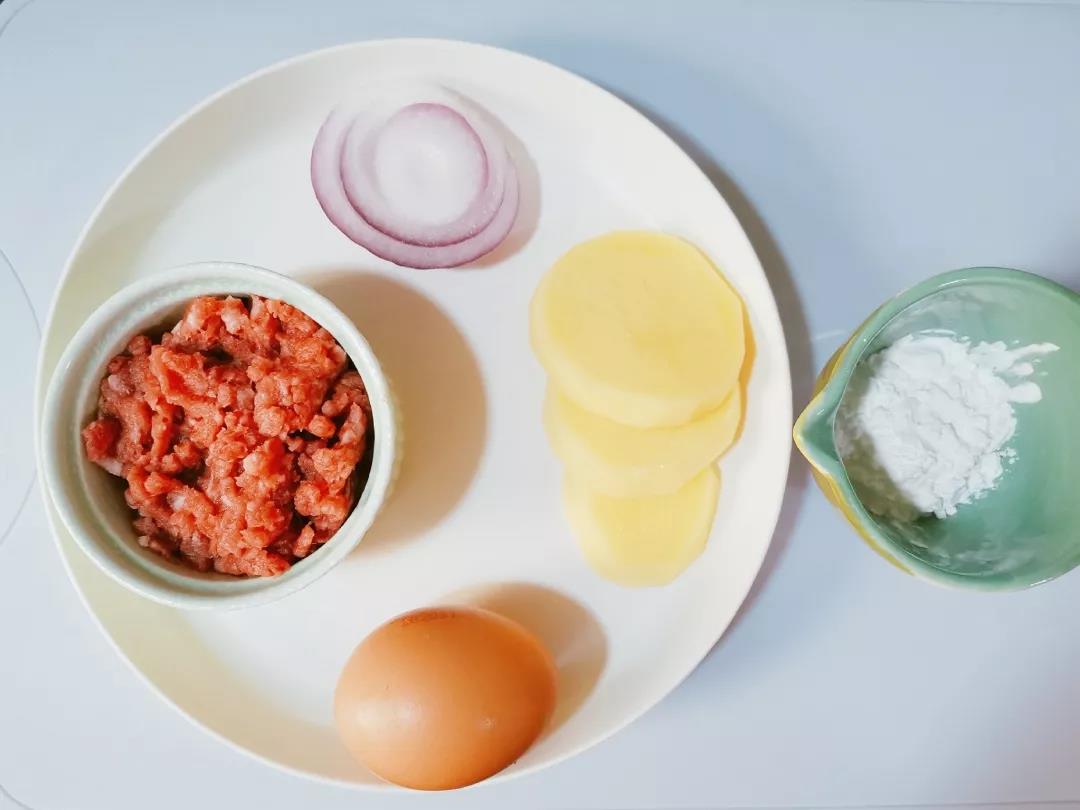 第1步：所有食材洗净准备好。