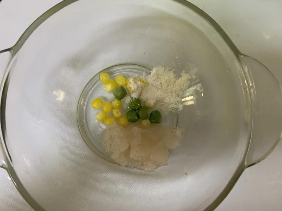 所有食材混合搅拌均匀。