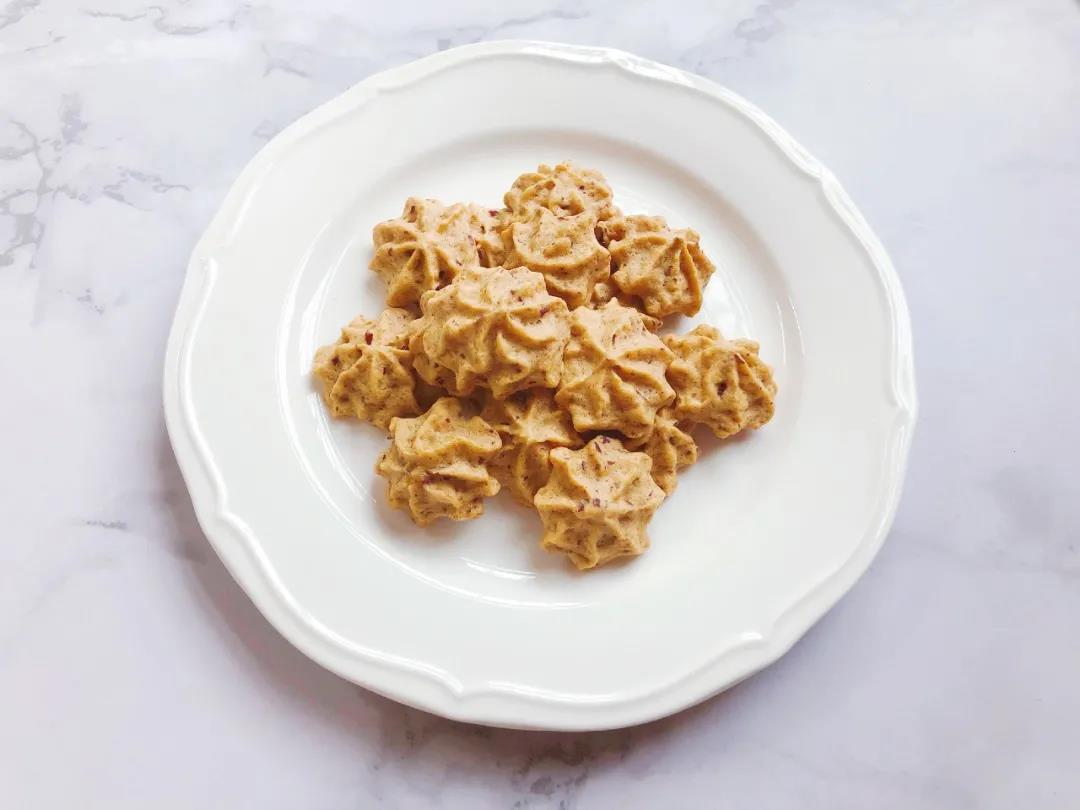 第9步：红枣独有的天然甜香，可以改善很多食物的口味。