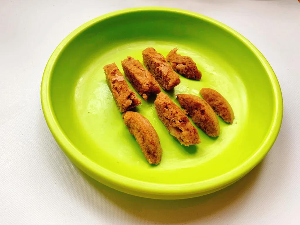 过敏宝宝的手指食物。