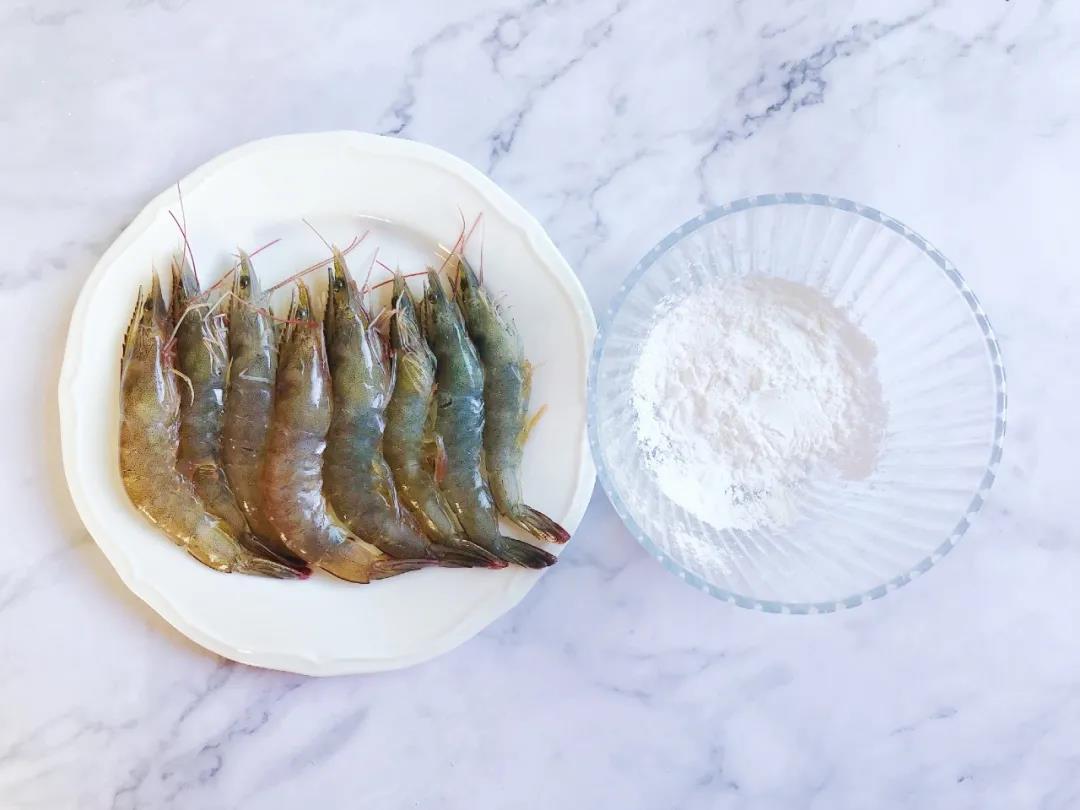 第1步：准备好食材。