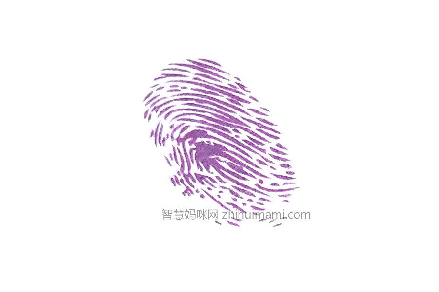 步骤1：用无名指按出美人鱼的身子。