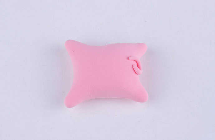 步骤7：把小尾巴粘好。