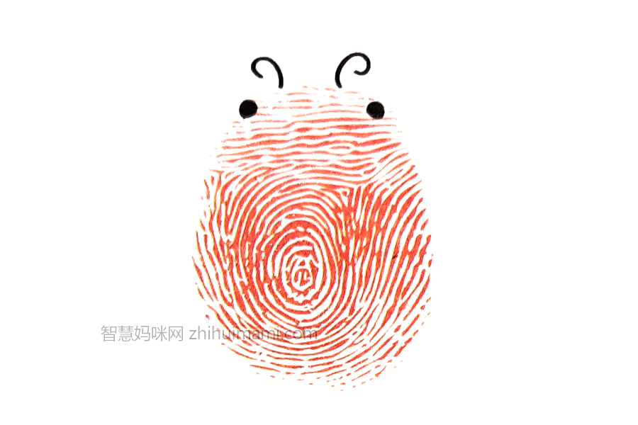 步骤2：画上瓢虫的触角，还有小小的眼睛。