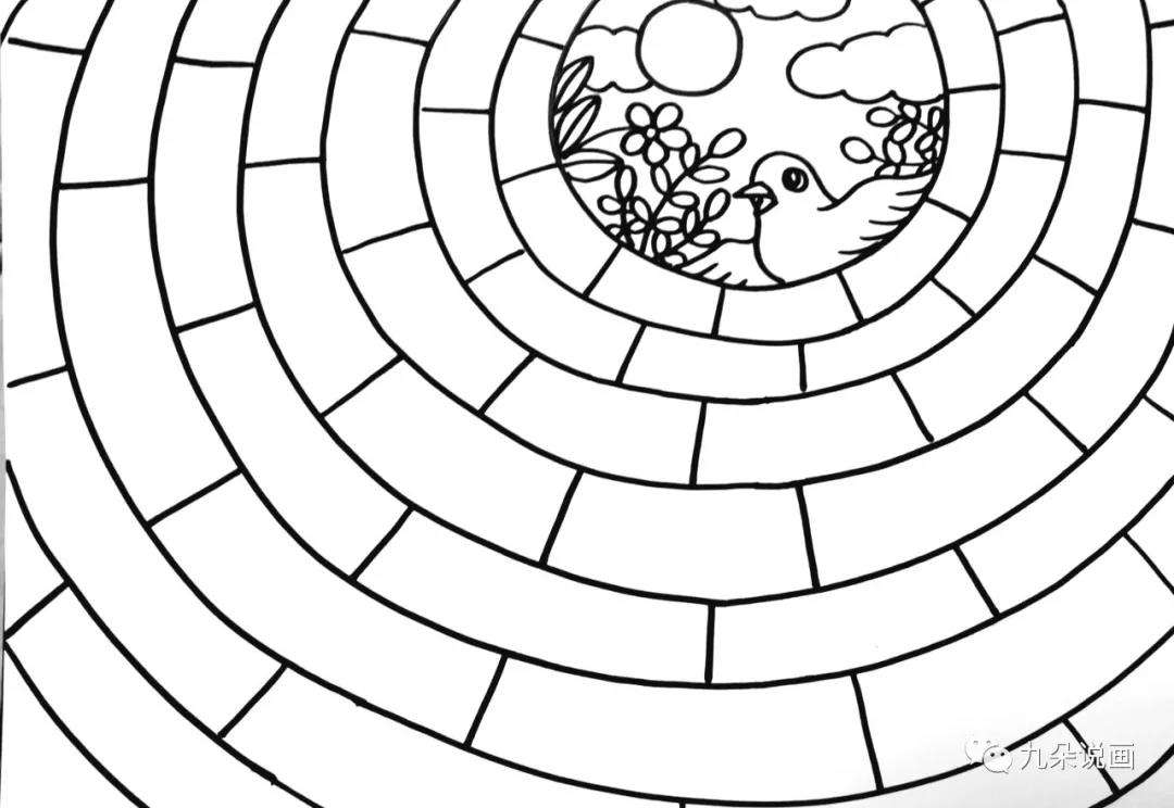 步骤4：线圈之间画线段表示出砖块，注意每一圈之间要有错落。