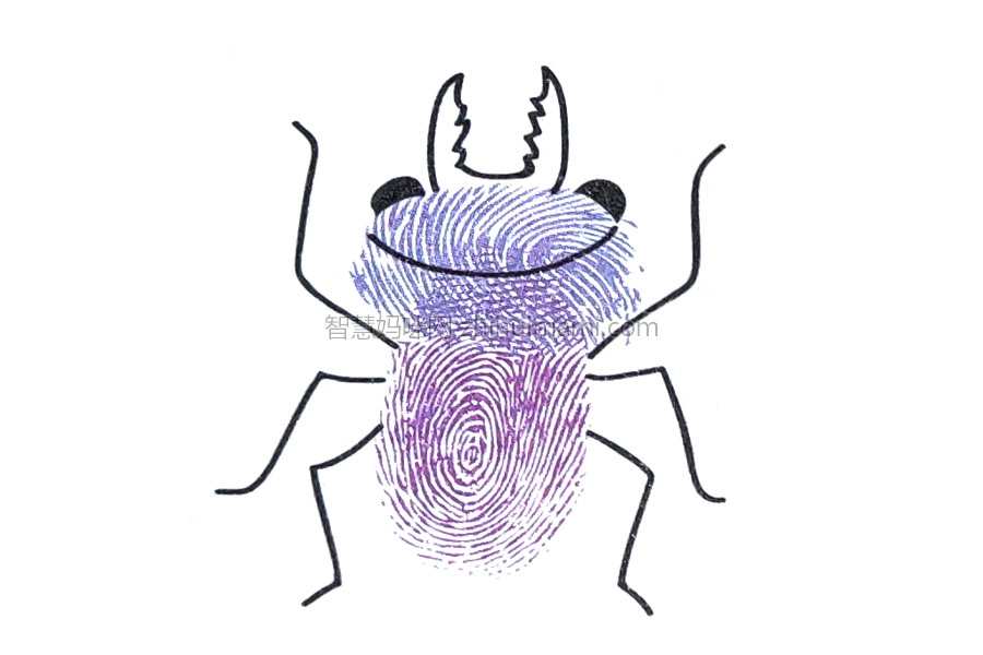 步骤4：接下来画出甲虫的六条腿。