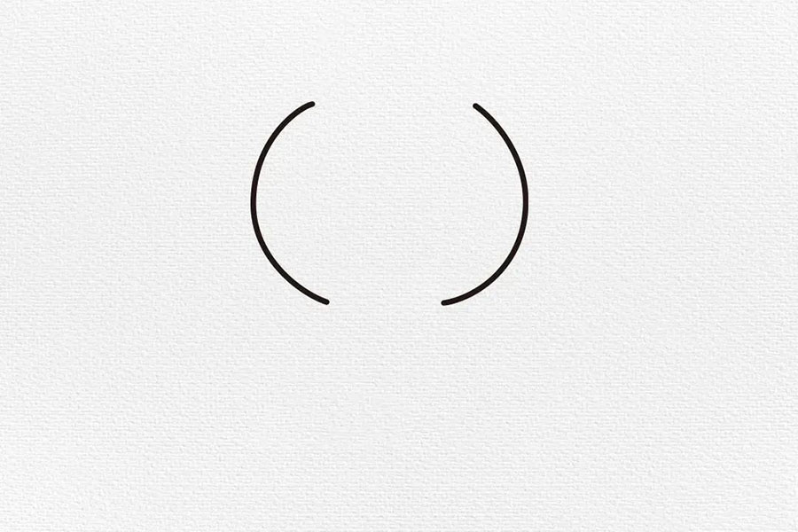 步骤1：画出一对大括号，是雪容融的头。