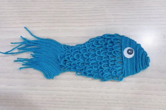 教你用毛线做一只可爱的小鱼