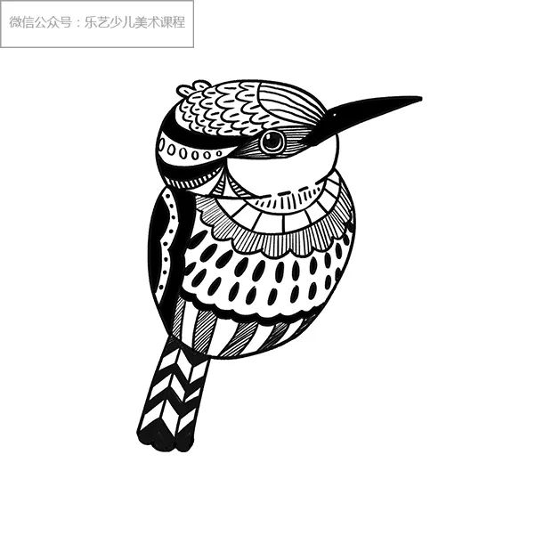 步骤3：在铅笔稿基础上，用黑色勾线笔完成小鸟的线稿  和身上的装饰图案。
