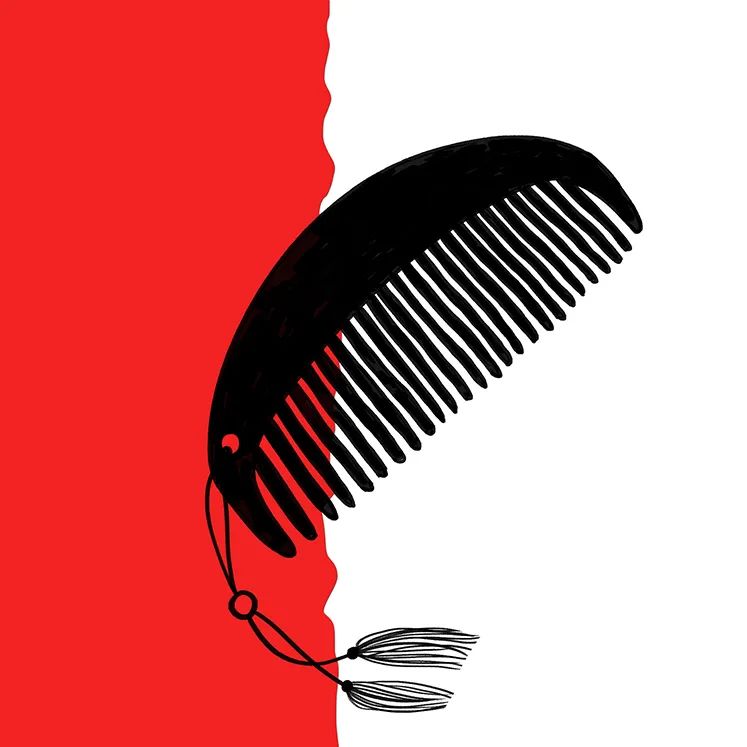 步骤3：用黑色马克笔把梳子涂黑，并画装饰梳子的小挂件。