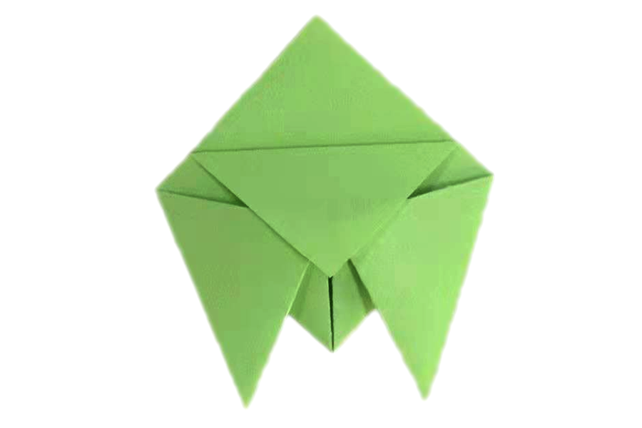 步骤7：把顶端的其中一面的角向下对折，盖住下面的小三角。