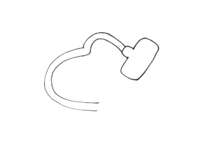 步骤1：先把地扫和软管画出来