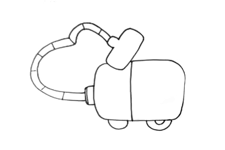 步骤3：在软管上与吸尘器机身画出分割线