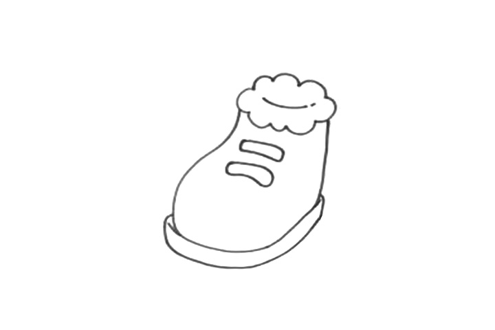 步骤3：画上厚厚的鞋底