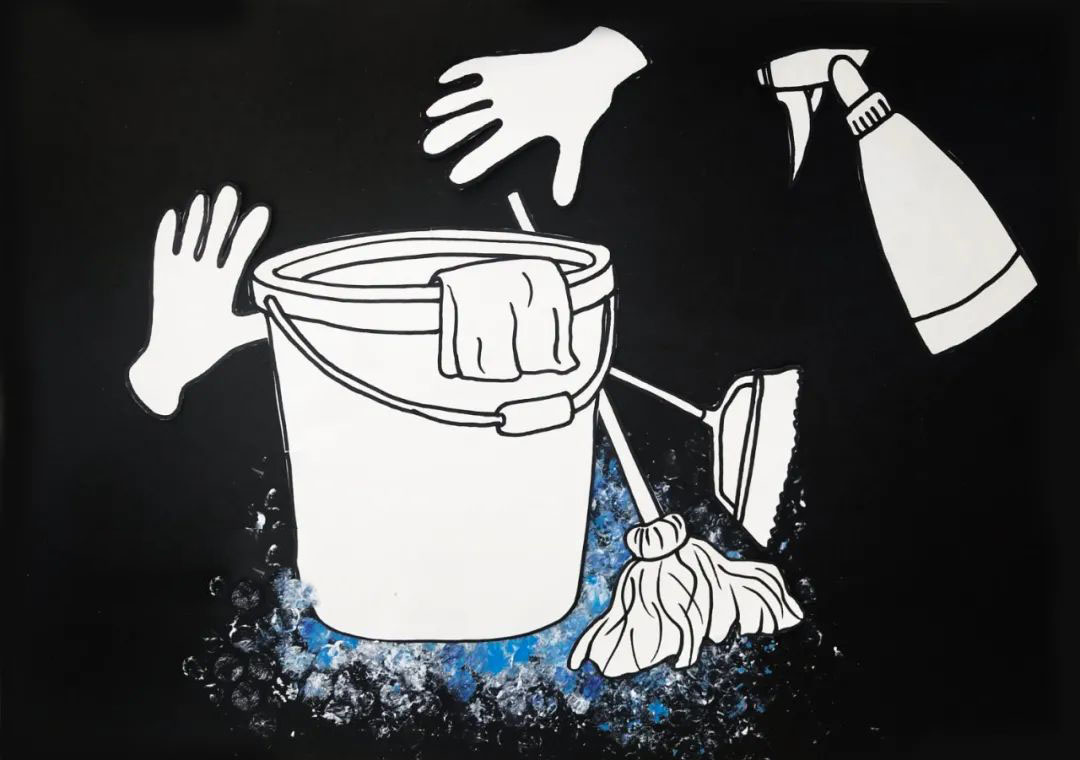 步骤2：在素描纸上画出劳动时用色工具，并剪下来