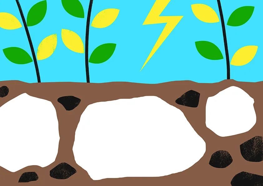 步骤3：然后，我们开始制作地下的效果，用手撕出三片大小不等的素描纸，把它们粘贴到棕色卡纸上，在素描纸周围的空间里画出一些黑色的石块。