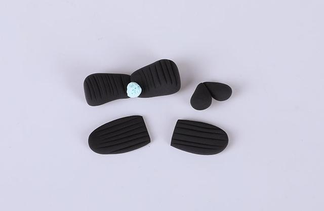 步骤5：按照上图的样子做出宫女头上的发髻装饰。