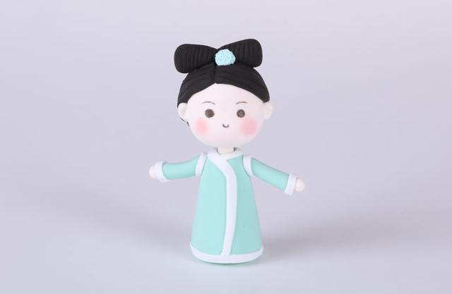 如何用超轻粘土做一个古装小宫女