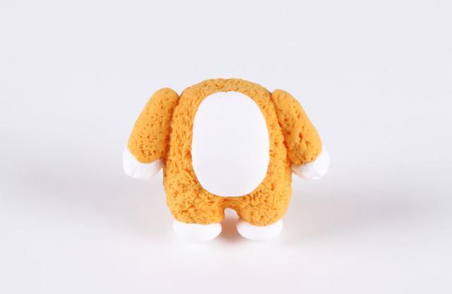 步骤9：把四肢和小尾巴粘好。