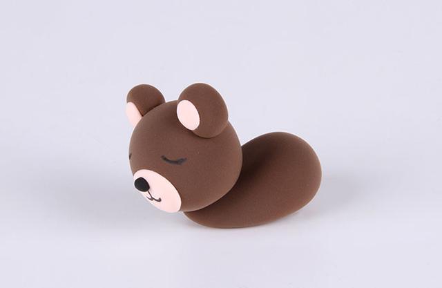 步骤8：把头部和身体粘在一起。