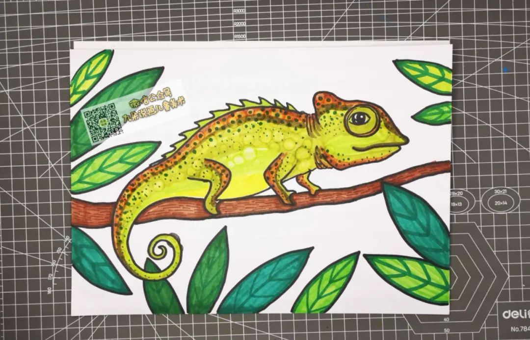 神奇的变色龙儿童绘画