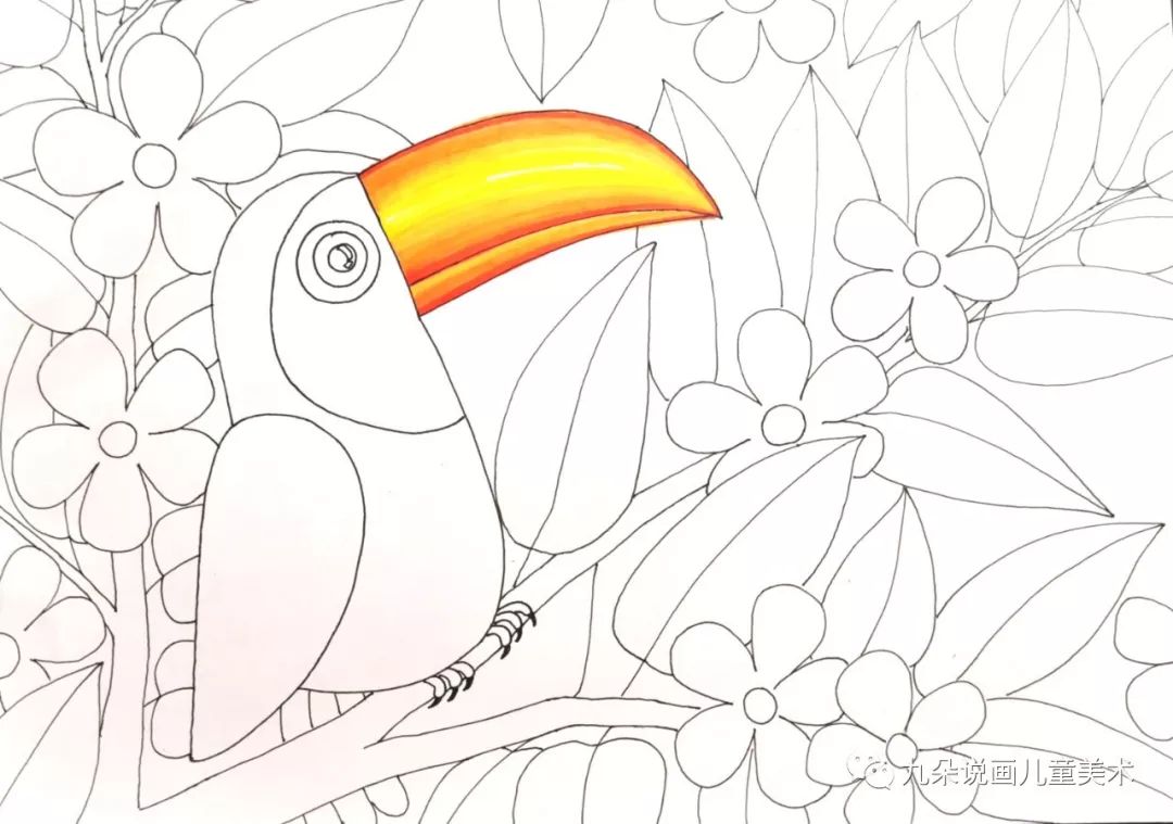 步骤4：这里喙的颜色是桔红色到黄色的渐变，先将需要的桔红色、深桔色、浅桔色、黄色找出来准备好，色彩如下图，按照中间浅两变深去画，注意马克笔要顺着一个方向画。