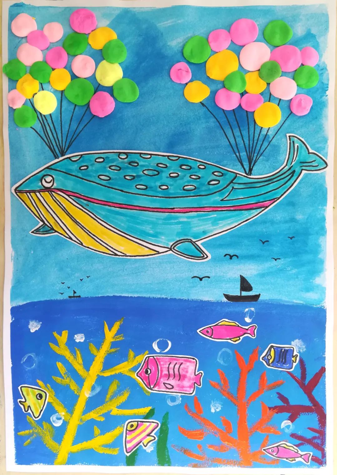 会飞的鲸鱼儿童画