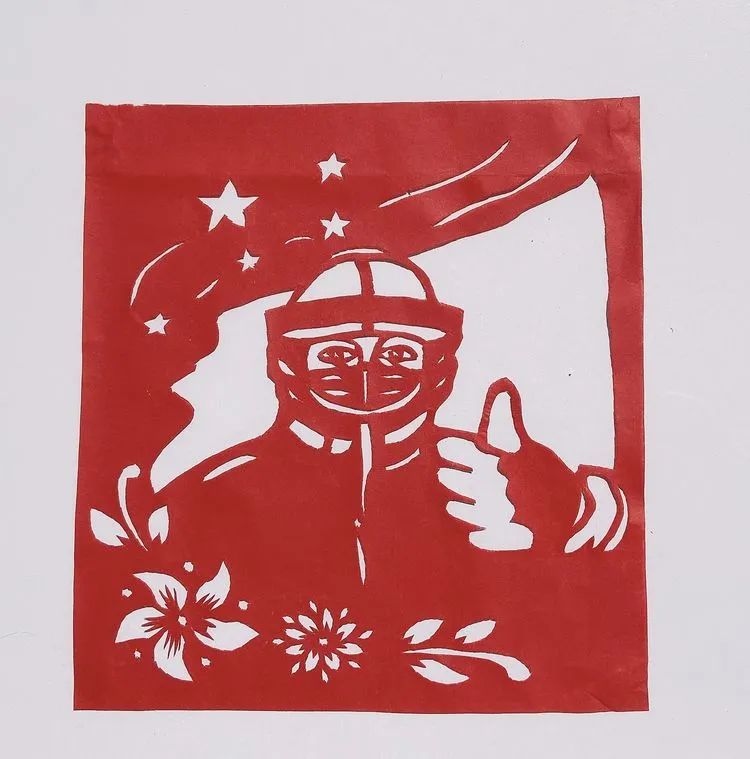 步骤3：《香港加油》/ 张晓双