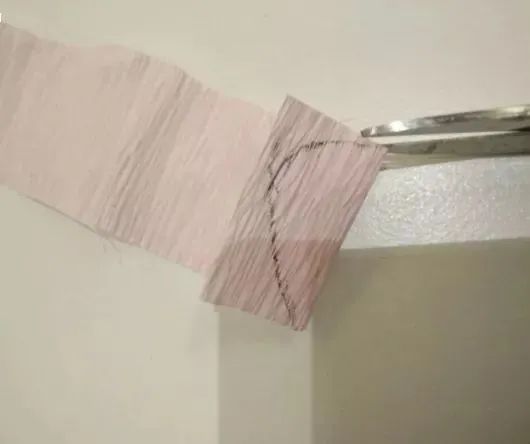 步骤2：宽3厘米的剪水滴形。