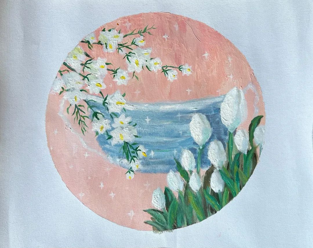 步骤3：《守望春天》2022年春天，疫情让美丽的泉州按下了暂停键。危机时刻泉州人民齐心协力，共同抗疫！广大医务工作者、社区工作者、党员干部、基层志愿者等纷纷披上战衣，冲锋在抗疫一线，用“爱”和“行动”守护着这座美丽的城市。我们努力着、奋斗着，我们在心田种下春的希望和力量，生长出坚强勇敢的生命之花，疫情束缚了我们的脚步，胜利的花儿终会开放，期待美好与明天！   