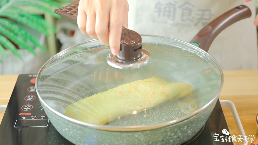 加盖焖一下确保牛肉馅熟透即可