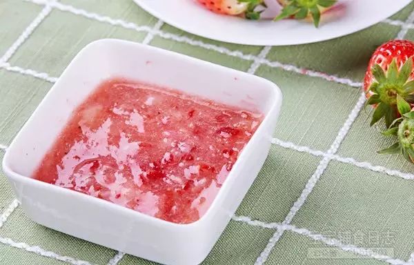 第9步：草莓泥；