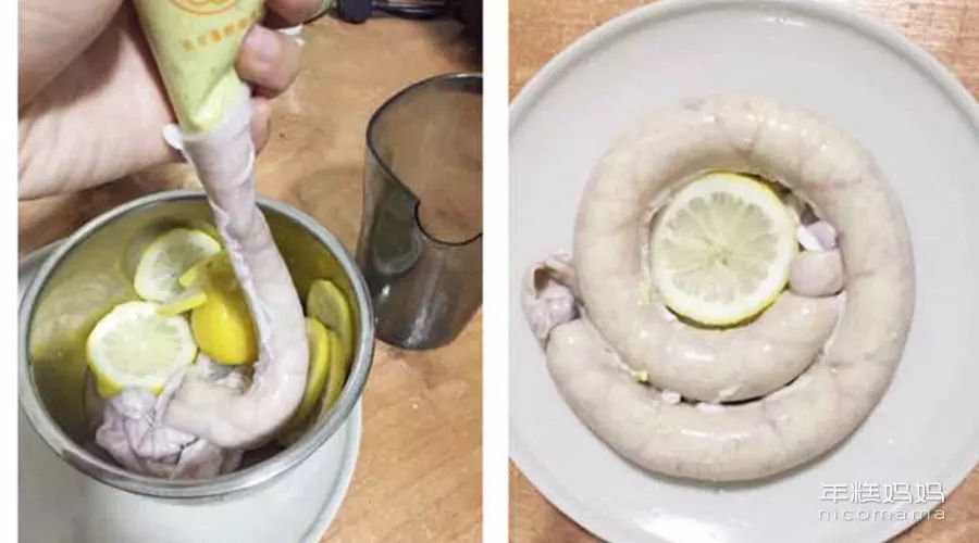 将米糊倒入裱花袋中，剪一个小口；猪小肠的尾部用绳子绑住，在另一端的肠口灌入米糊，至满后就打结绑住；