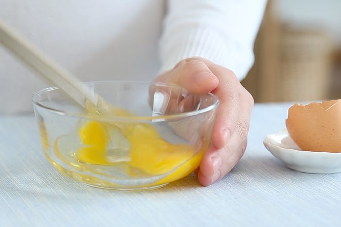 彩蔬虾仁蛋羹 宝宝辅食微课堂的做法图解4