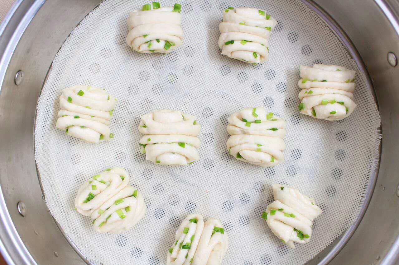 香葱花卷 宝宝健康食谱的做法图解15