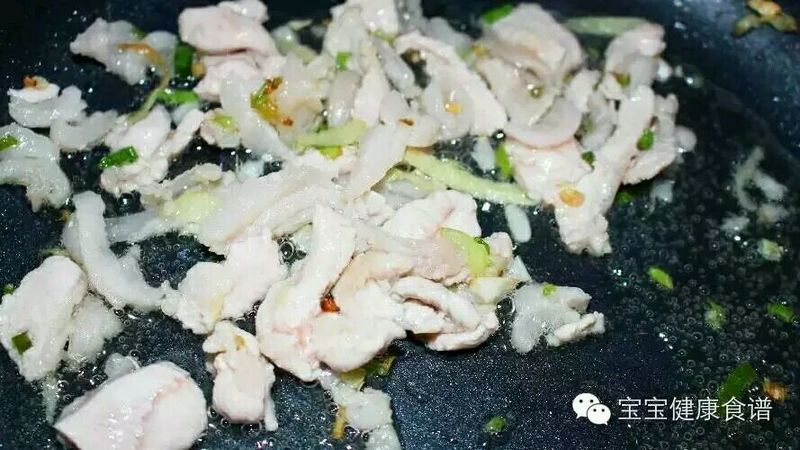 让人头疼的挑食熊孩子，一碗焖面就能搞定！豆角焖面的做法图解5