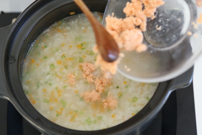 三文鱼什蔬粥 宝宝辅食微课堂的做法图解8