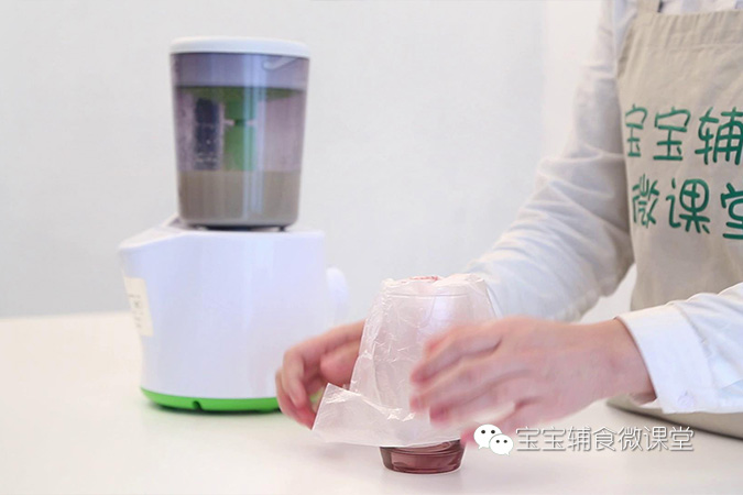 宝宝辅食微课堂  西兰花土豆泥的做法图解7