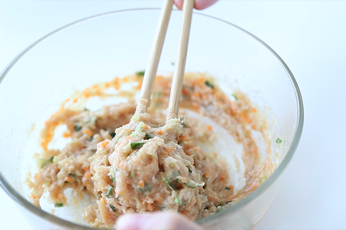 妈妈牌手工馄饨 宝宝辅食微课堂的做法图解9