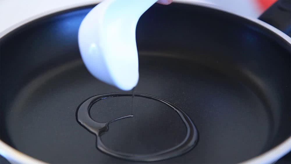 宝宝辅食微课堂  家常茄丁肉末的做法图解5