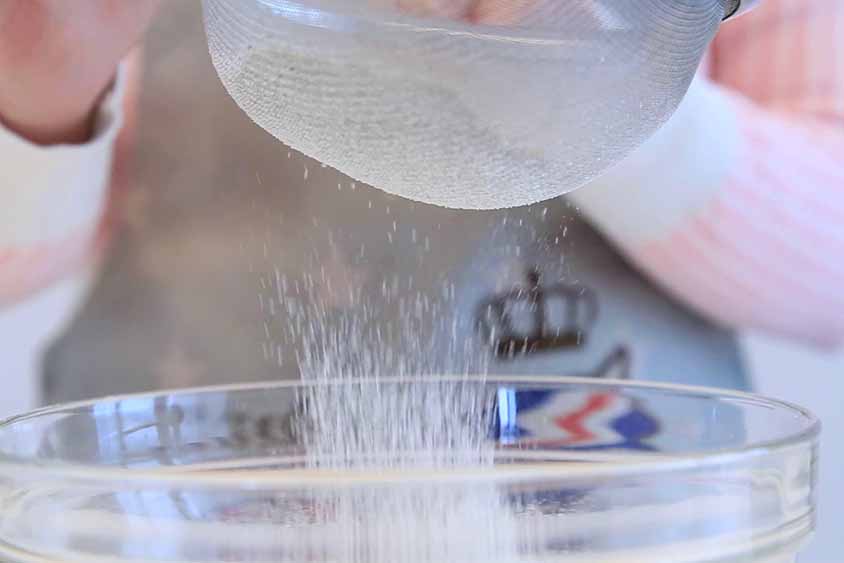 宝宝辅食微课堂 自制宝宝磨牙棒的做法图解4