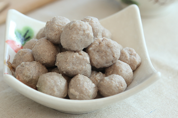 自制牛肉丸 宝宝辅食微课堂的做法图解9