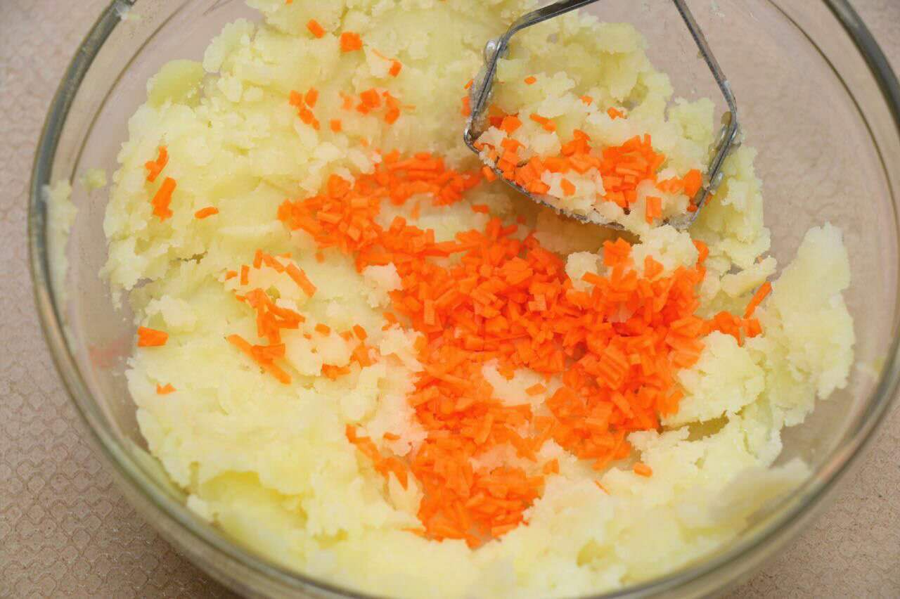 秋藕土豆饼的做法图解6