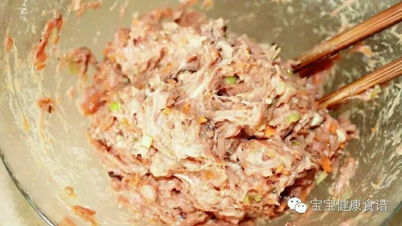 好吃不上火，宝宝这样吃蒸菜最营养！蔬菜牛肉丸的做法图解10