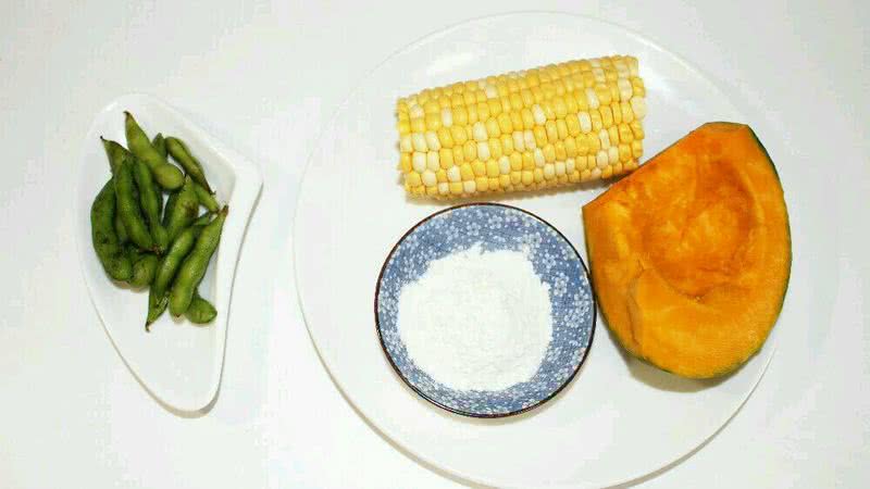 玉米毛豆南瓜羹，宝宝便秘的时候，就给喝这个！的做法图解1